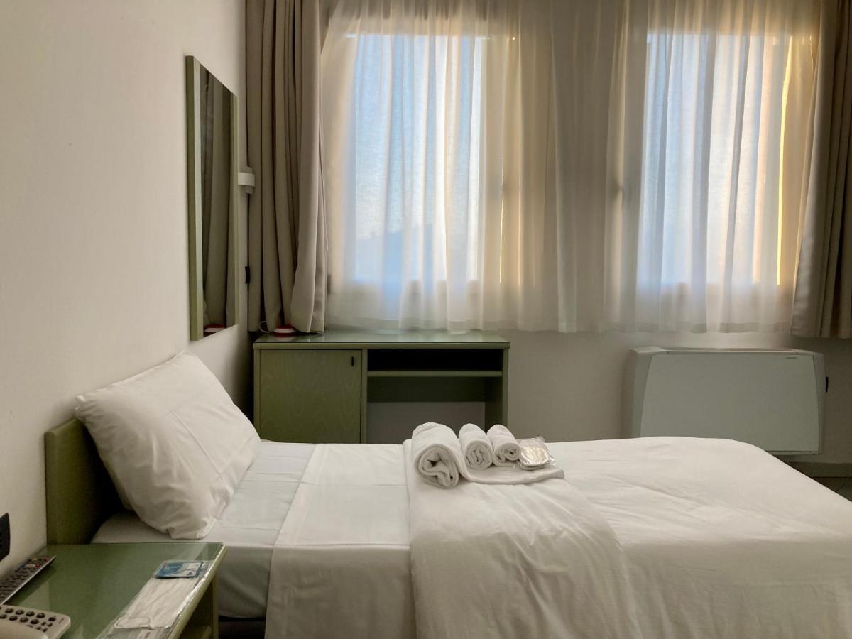 Hotel Primo Campi Bisenzio Luaran gambar