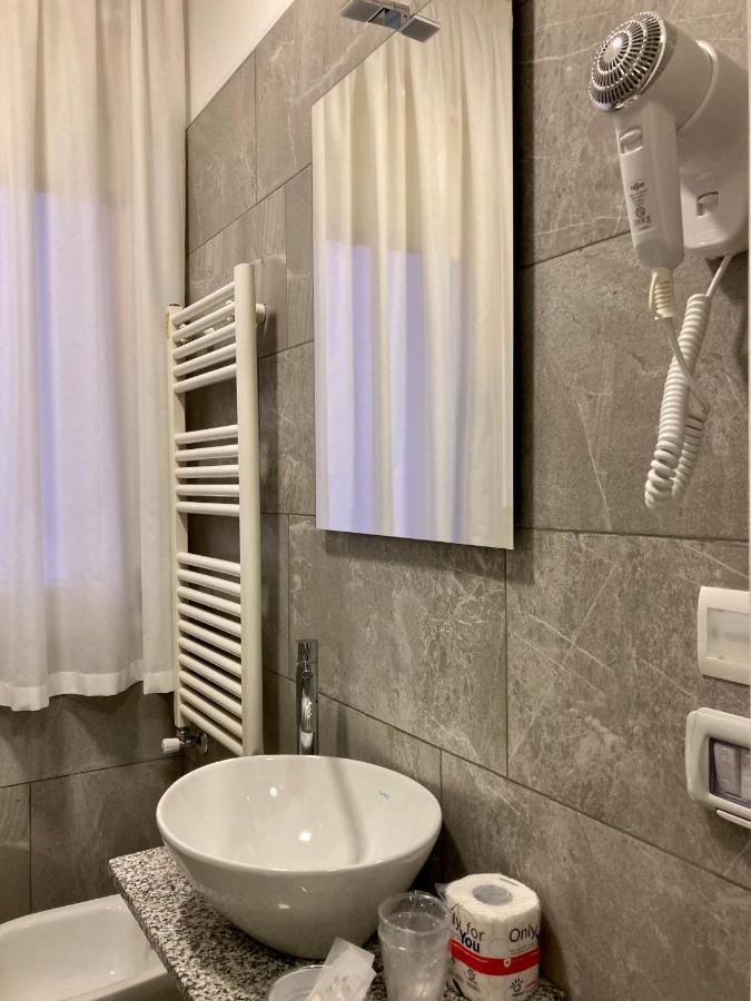 Hotel Primo Campi Bisenzio Luaran gambar