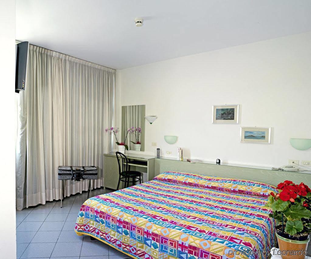 Hotel Primo Campi Bisenzio Luaran gambar